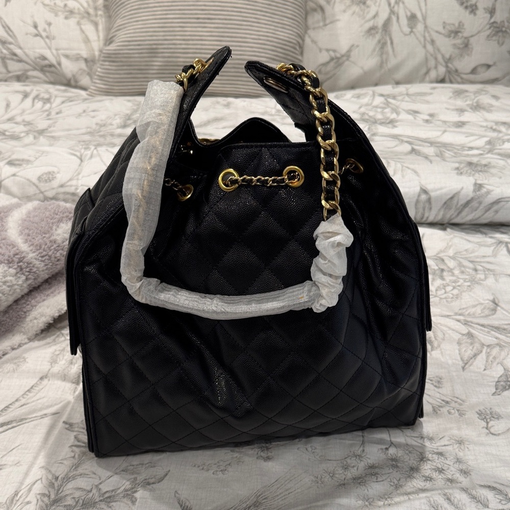 Chanel style 25 black with Gold Chain - Picture 2 of 5